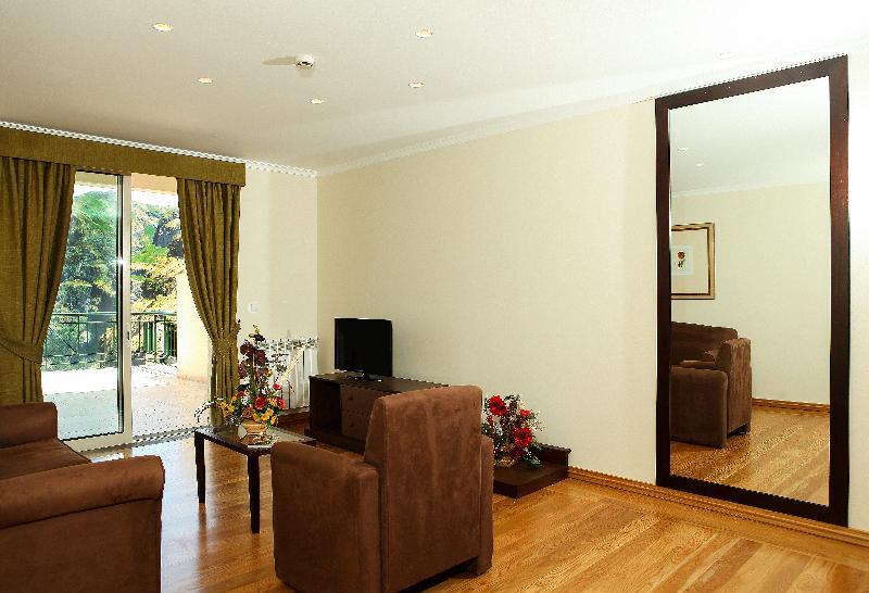 Eira Do Serrado - Hotel & Spa Curral Das Freiras ภายนอก รูปภาพ
